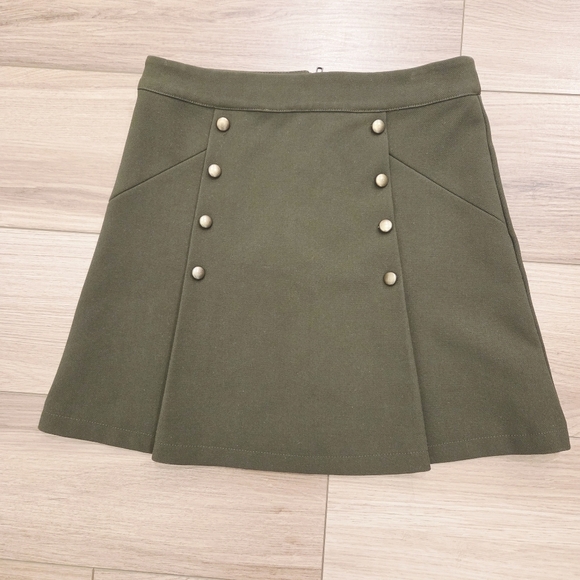 H&M Dresses & Skirts - Divided H&M Women's Army Green Copper Button Mini Skirt Size 6